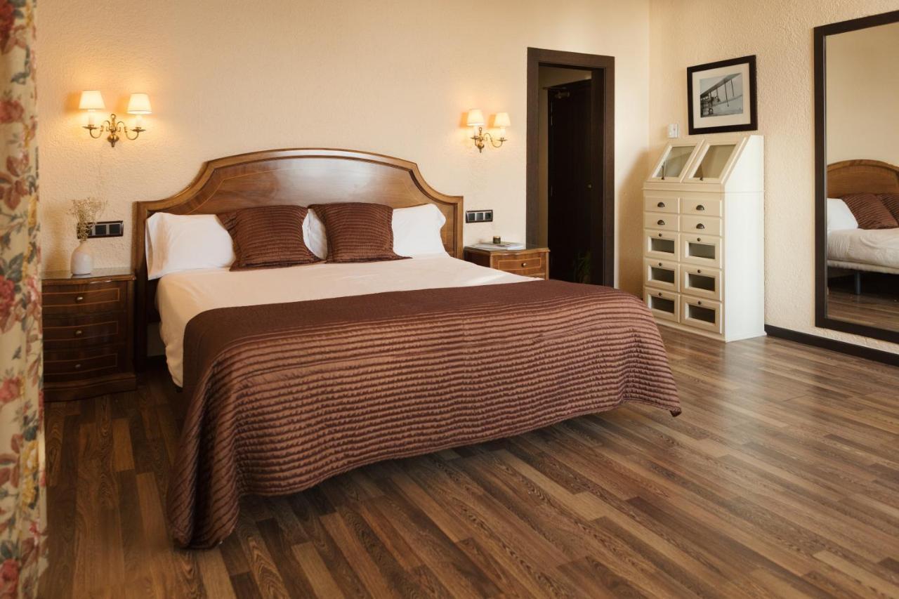 Hotel Roger De Flor By Seleqtta Лорет де Мар Екстериор снимка